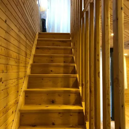 Appartement Ciftlik 2+1 Agac Ev