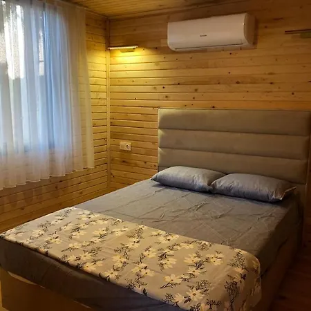 Appartement Ciftlik 2+1 Agac Ev Fethiye